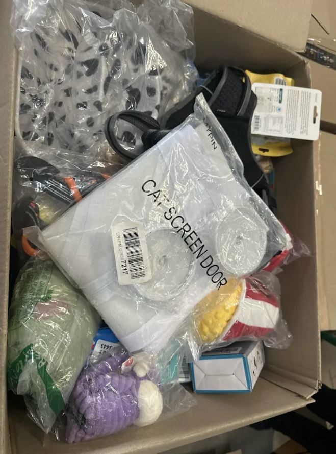 Full box assorted pet supply