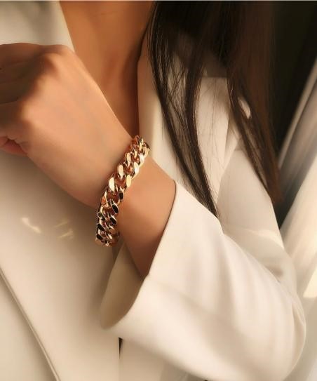 18k Stamped Yellow Gold Filled Bracelet -18cm -10mm