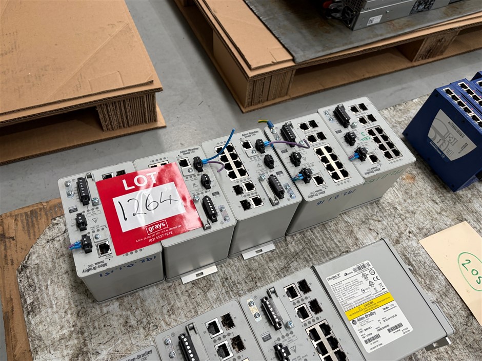 5x Allen Bradley Stratix 5700 Managed Switch