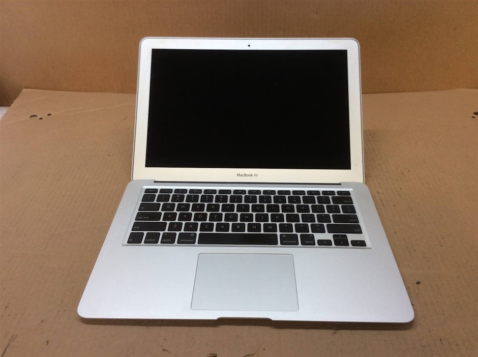 APPLE MACBOOK AIR (A1466) (EMC2925) Laptop CORE 2 DUO 2GBRAM 128GB Silver