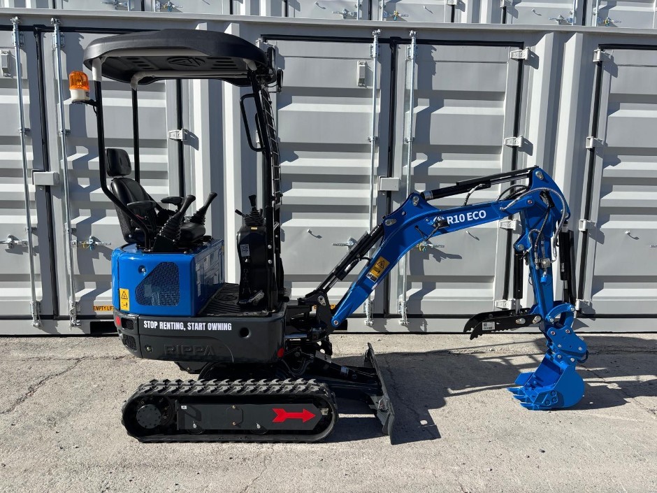 <p>2026 RIPPA R10 Mini Excavator</p>