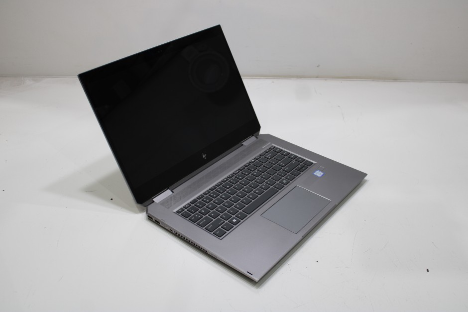 HP ZBOOK STUDIO X360 G5