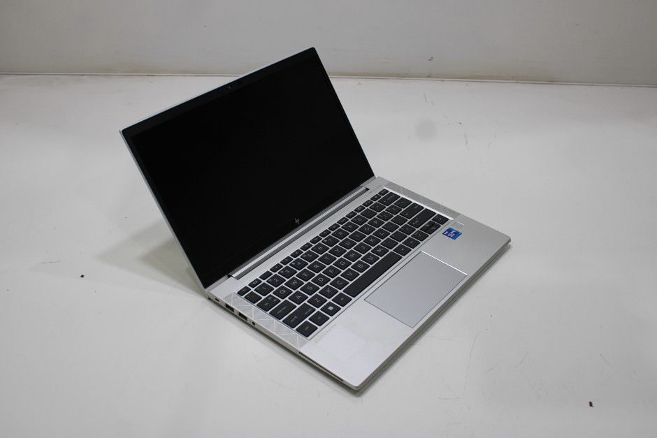 HP ELITEBOOK 830 G8 NOTEBOOK PC
