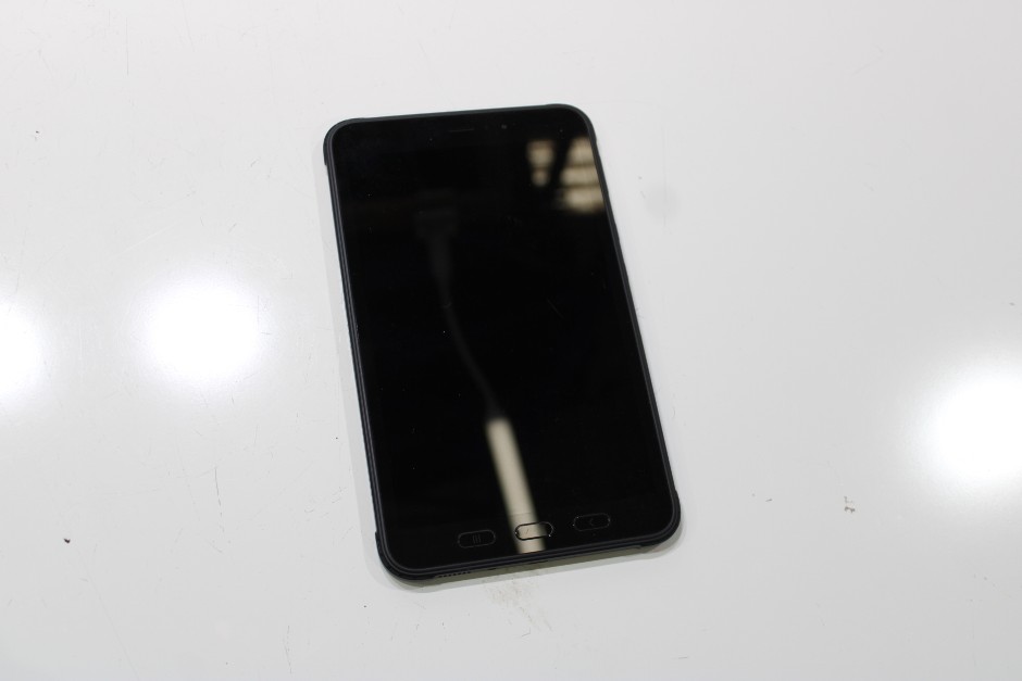 SAMSUNG GALAXY TAB ACTIVE 3 SM-T575