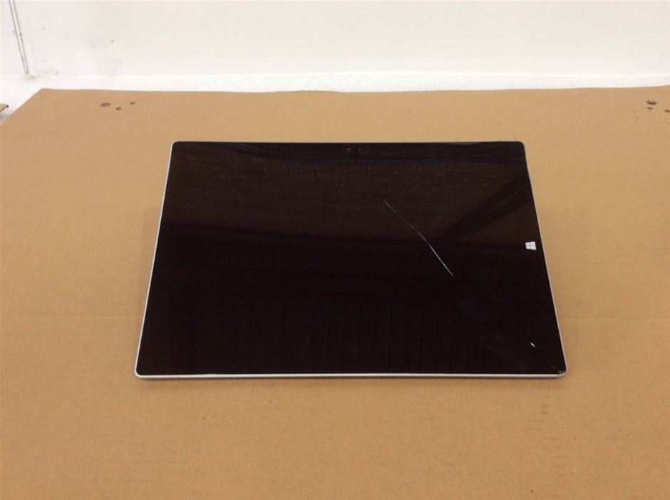 MICROSOFT SURFACE PRO 3 Laptop I7-4650U 8GBRAM 256GB Silver