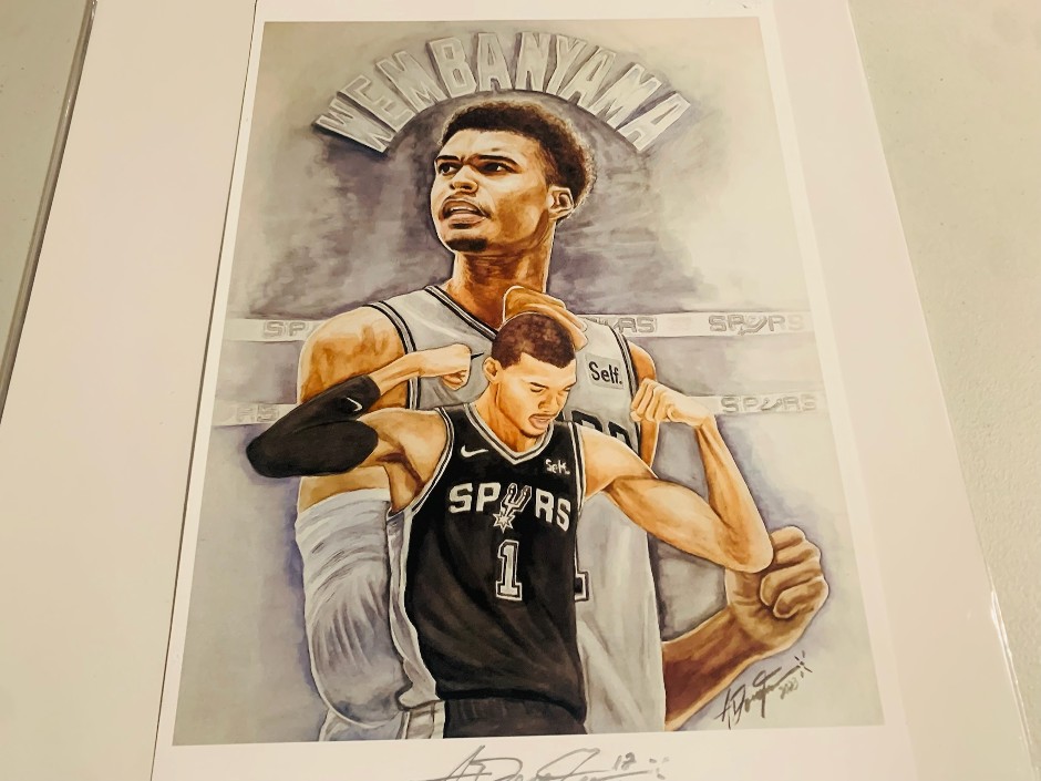 <p>Signed "Victor Wembanyama" limited /250 - Pristine LOA</p>