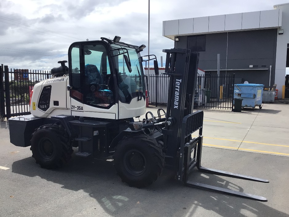 2025 Terramax ZY-35A Rough Terrain Diesel Forklift - Unused