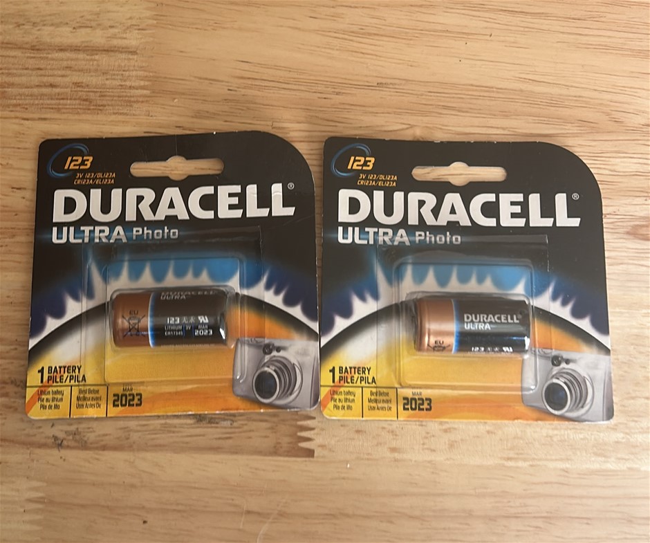 2x DURACELL Ultra Photo Batteries