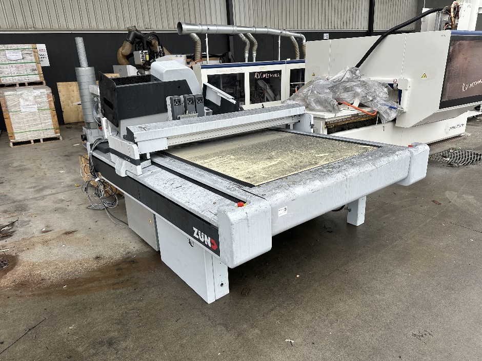 No Reserve 2024 Zund G3 M-1600 Flatbed Cutting Machine