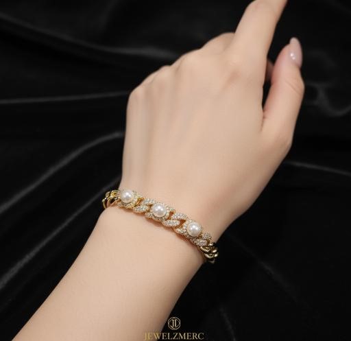 18K/Italy Gold Filled Bracelet -(stamped) with Fresh Pearl Bonus Gift