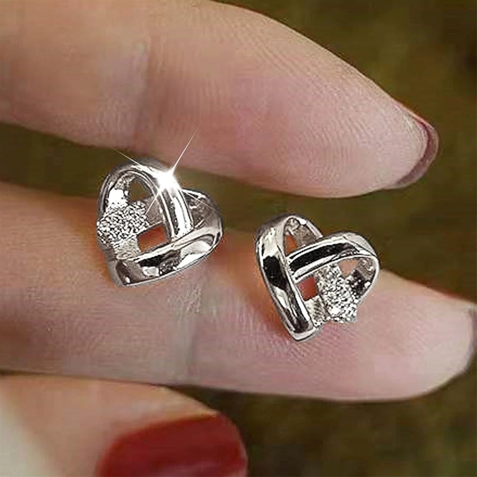 Designer Simulated Diamond Love Heart Earrings in Gold