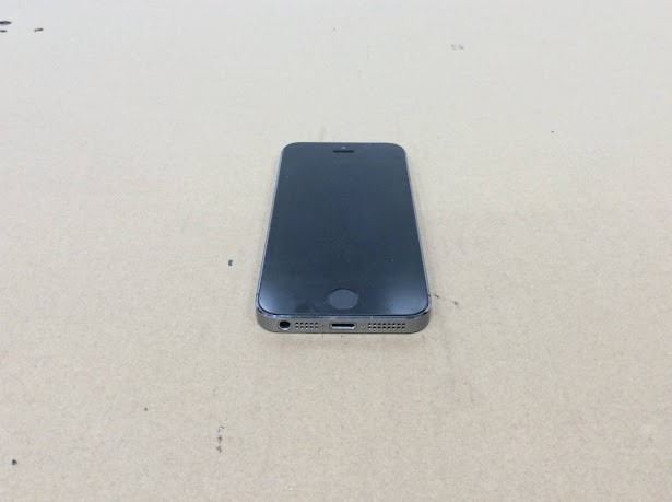APPLE IPHONE 5S A1530 Phone 32GB