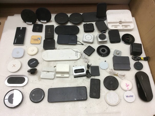 Bose & Mixed Brand Charging Docks, Pads & Portable Charger Accessories