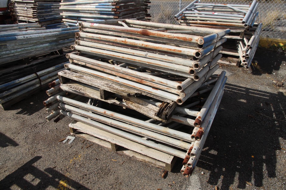 <p>Bricker-Scaffolding End Frames (Sticker 192)</p>