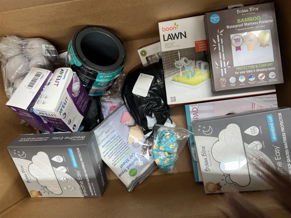 14 x Assorted Baby Products. NB: Photo as is. Some Not in Original Packagin