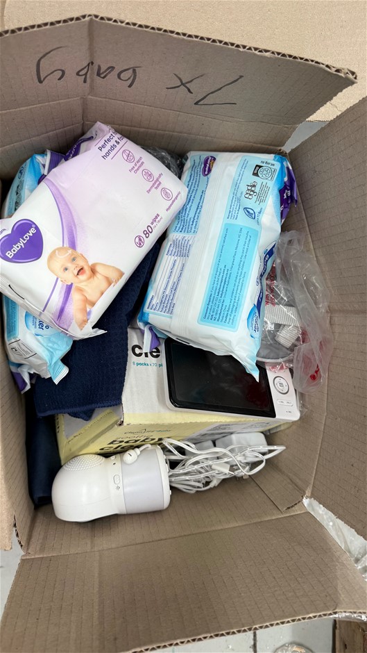 Assorted Box of Baby Items. NB: Items may not be in original packaging and