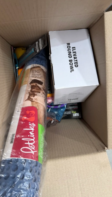 Assorted Box of Pet Items incl: Collars, Mats, Leashes, Bowls and more. NB: