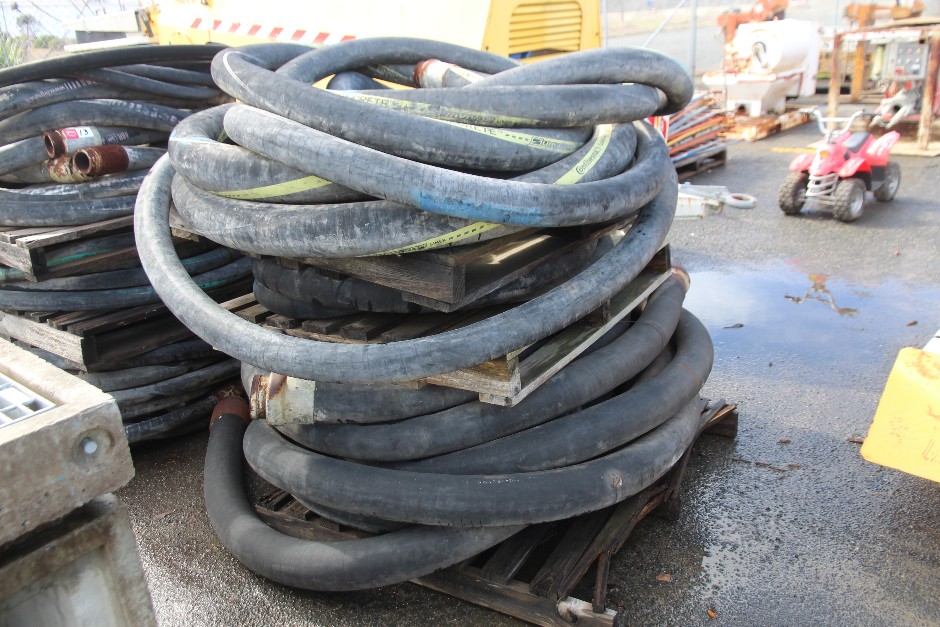 <p>Concrete Pump Hoses (Sticker 14)</p>