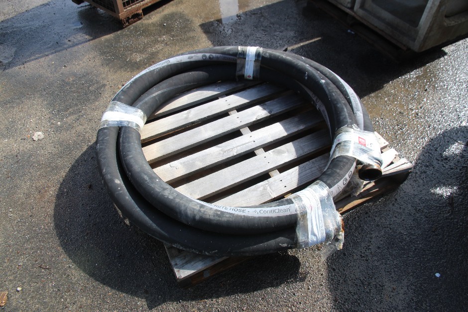 <p>Unused Concrete Pump Hose</p>