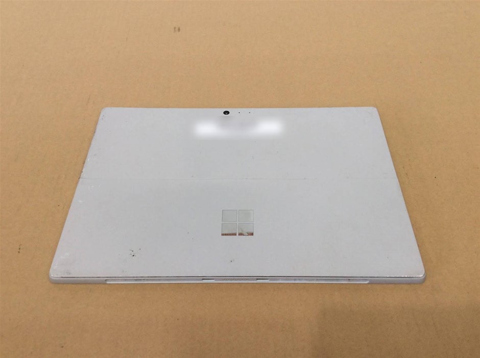 Microsoft Surface Pro 1796 Laptop i5-8350U 8GBRAM 256GB Silver
