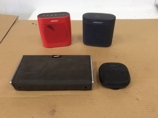 Bose SoundLink 404600 Mixed Model Wireless Speaker (Lot of 4)