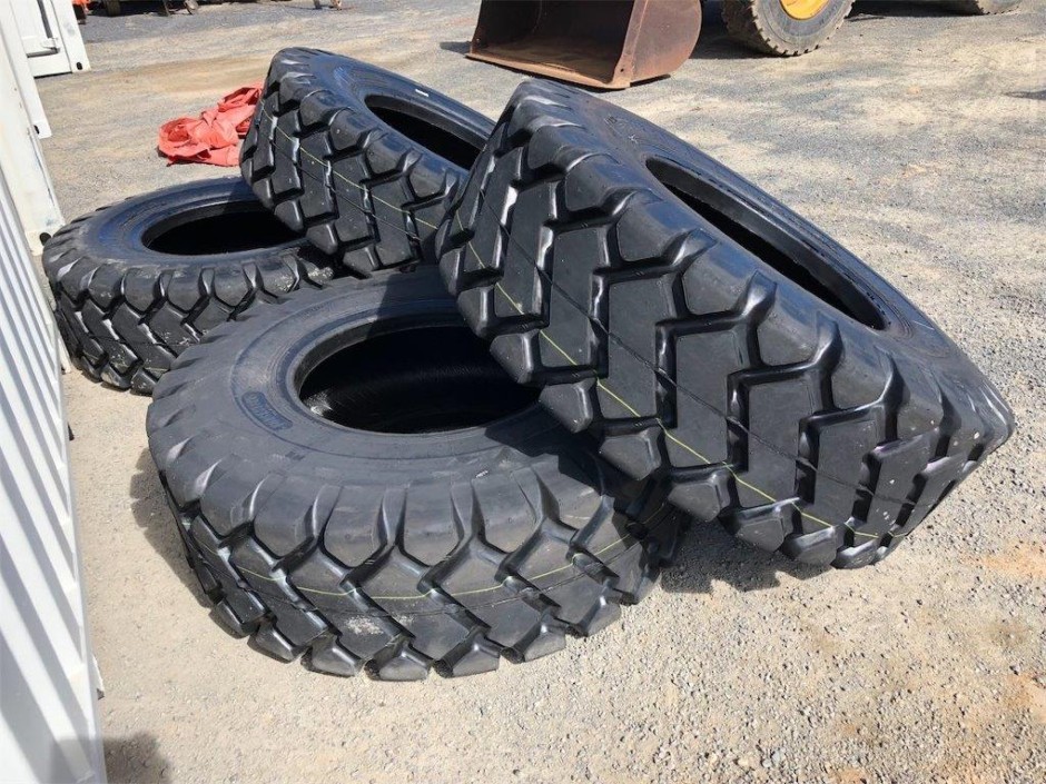 <p>Quantity of 4 17.5-25 Earthmoving Tyres( Unused)</p>