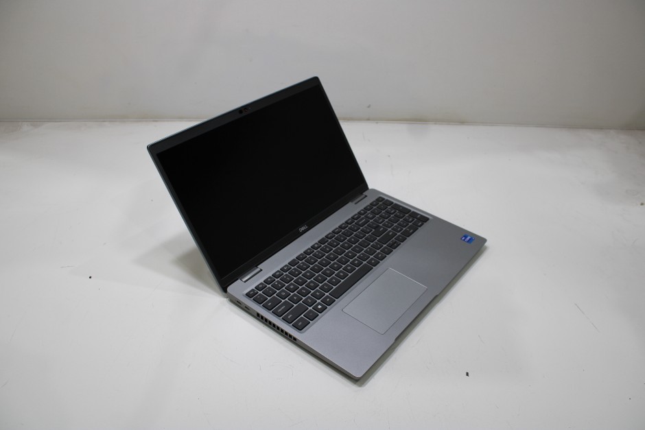 DELL LATITUDE 5520
