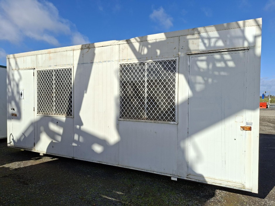 <p>Wreckair Portable Building Shell 6.0M x 3.0M **Shepparton VIC**</p>