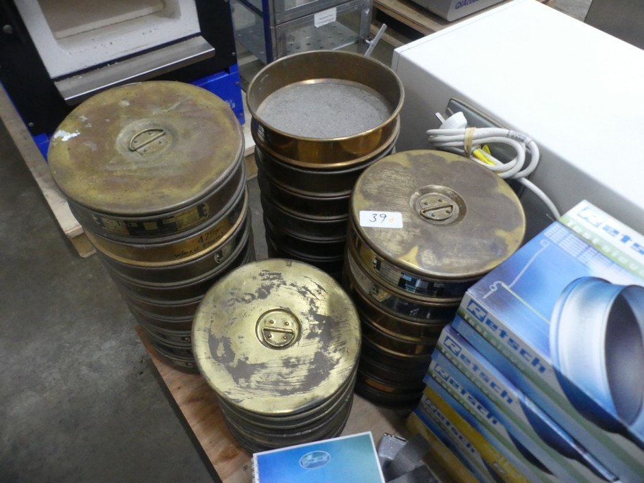 Brass sieves 200mm - assorted mesh sizes
