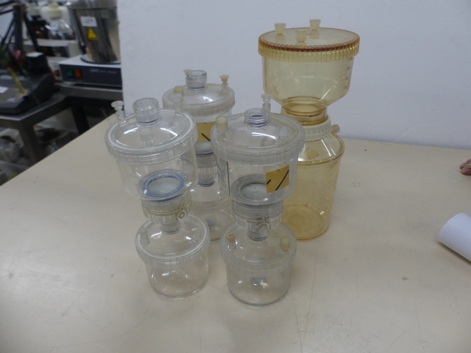 Filter Units Reusable with Reservoir, Polycarbonate 250ml & 1L