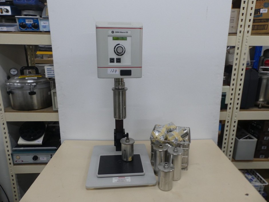 <p>Homogeniser Closed Cup with Stand Including Assorted Size Vessels</p>