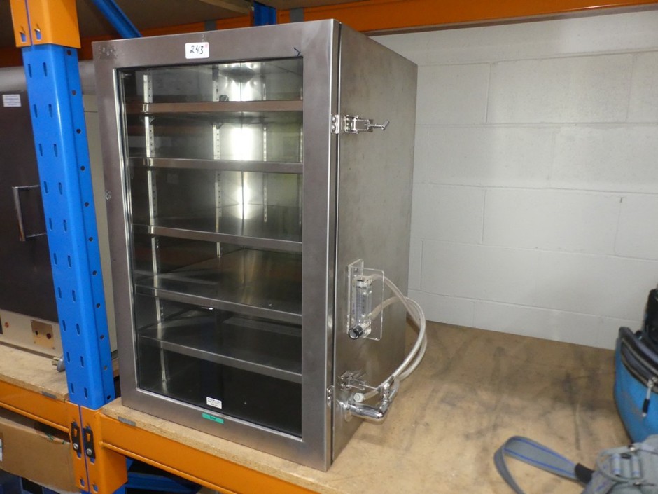 <p>Desiccator Cabinet 160 Litre S/S Construction, Five Shelves</p>
