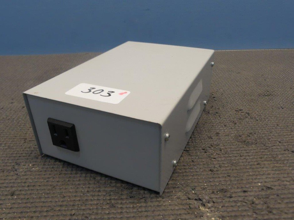 Step-down Transformer /115 2.6A 300VA