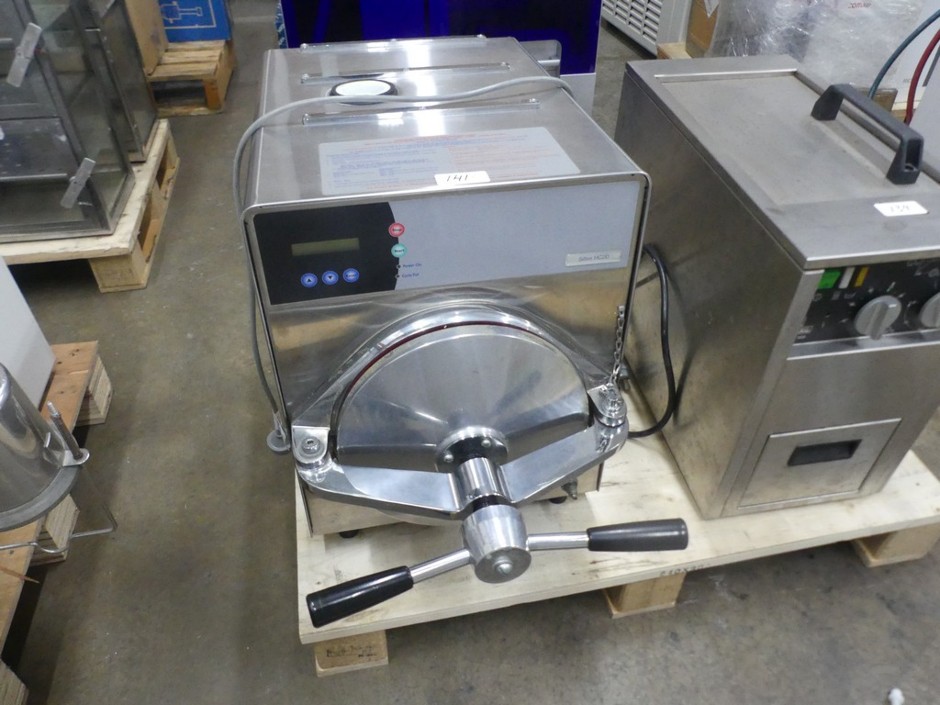 Autoclave Bench Type 25cm x 45cm Depth Chamber