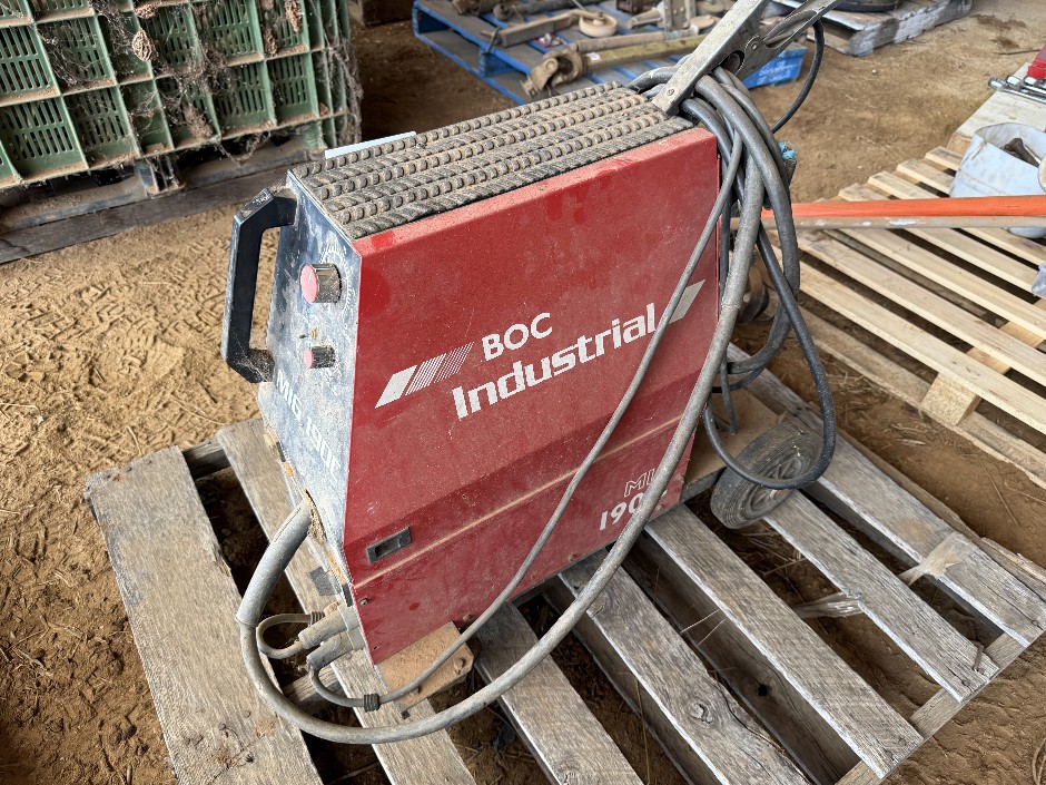 Box Mig 190C Mig Welder