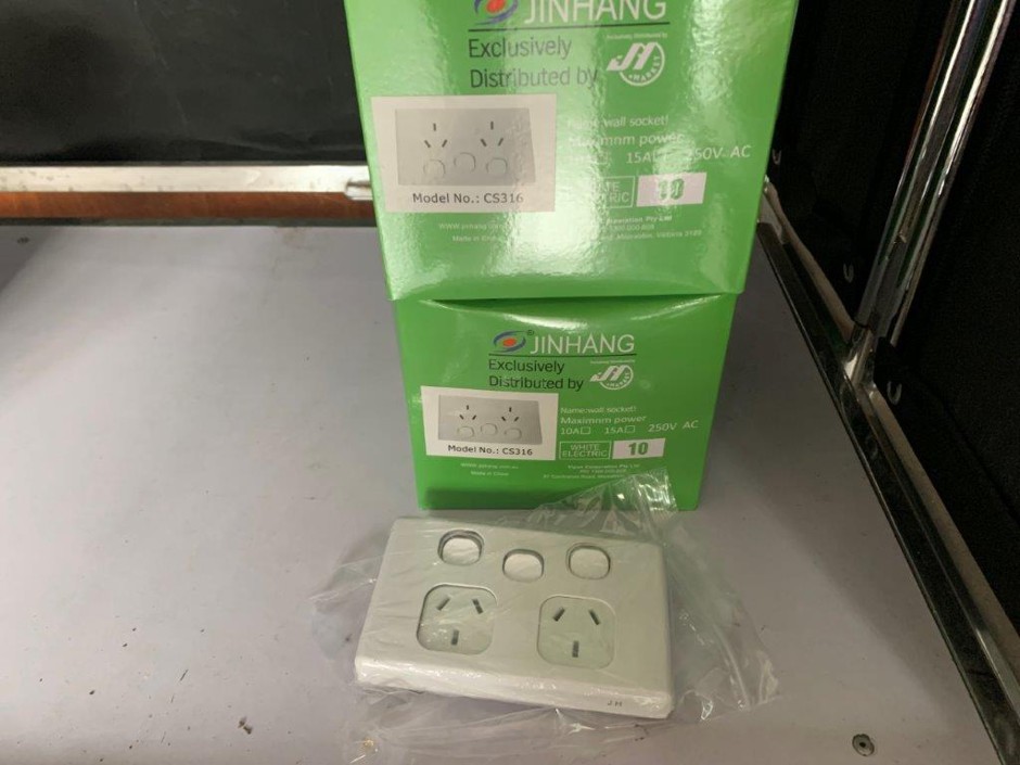 <p>2 x Boxes of Jinhang Wall Sockets (Unused)</p>