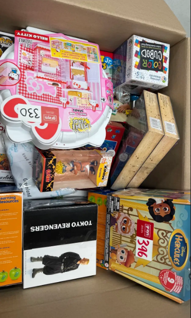 Assorted Box of Childrens Games and figurines. NB: Items may not be in orig