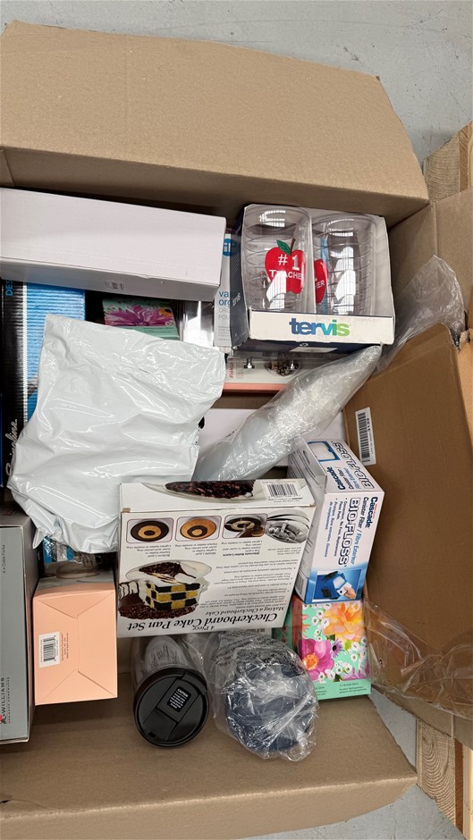 Assorted Box of Kitchenware Items. NB: Items may not be in original packagi
