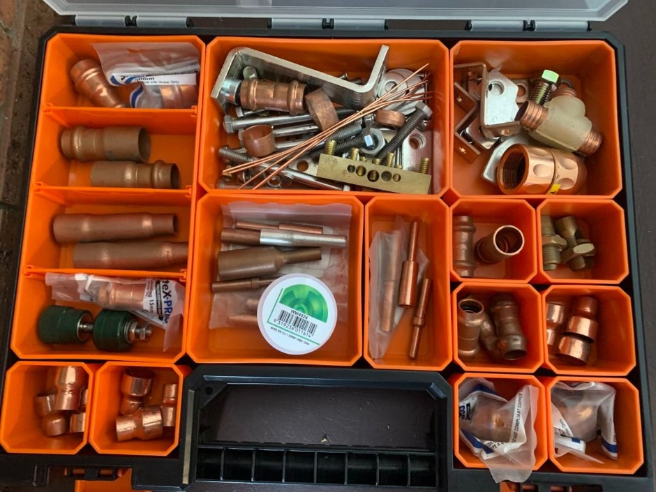 <p>Medium Carry Case with Assorted copper Plumbing Fittings (Unused)</p>