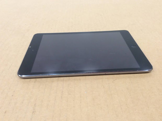 APPLE IPAD MINI 2 (A1489) Tablet 16GB