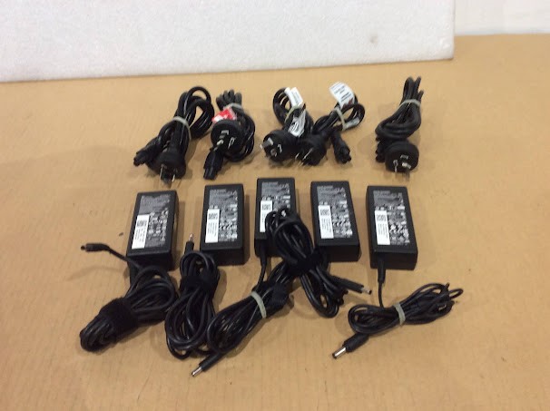 Dell HA65NS5-00&LA65NS2-01 AC Adapter (Lot of 5)