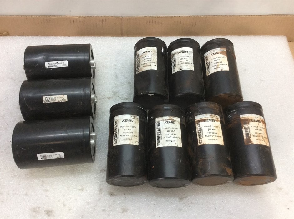 KEMET Aluminium Electrolytic Capacitors (Lot of 10)