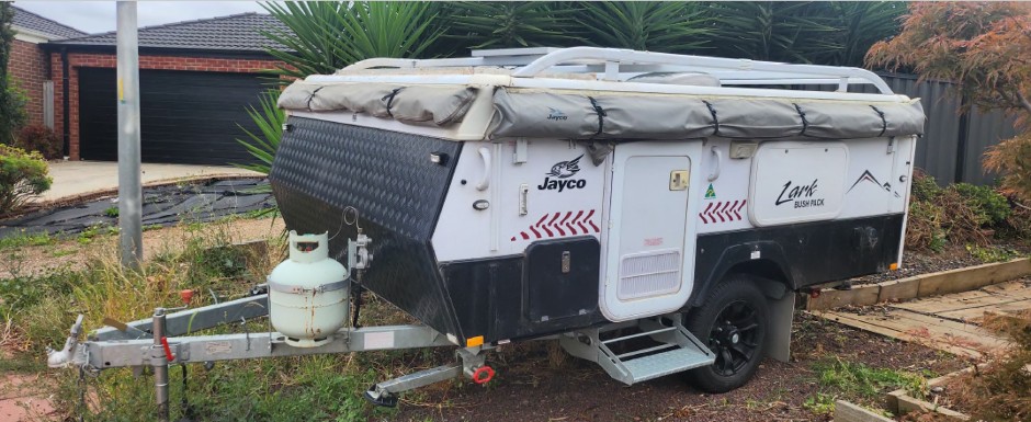 VIC 2021 Jayco Lark Camper CP-MY21 (Vendor Site Sale)