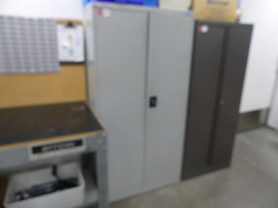 <p>2 Door Metal Cabinet</p>