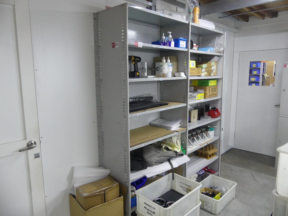 <p>Shelving Unit (2 x Bays)</p>