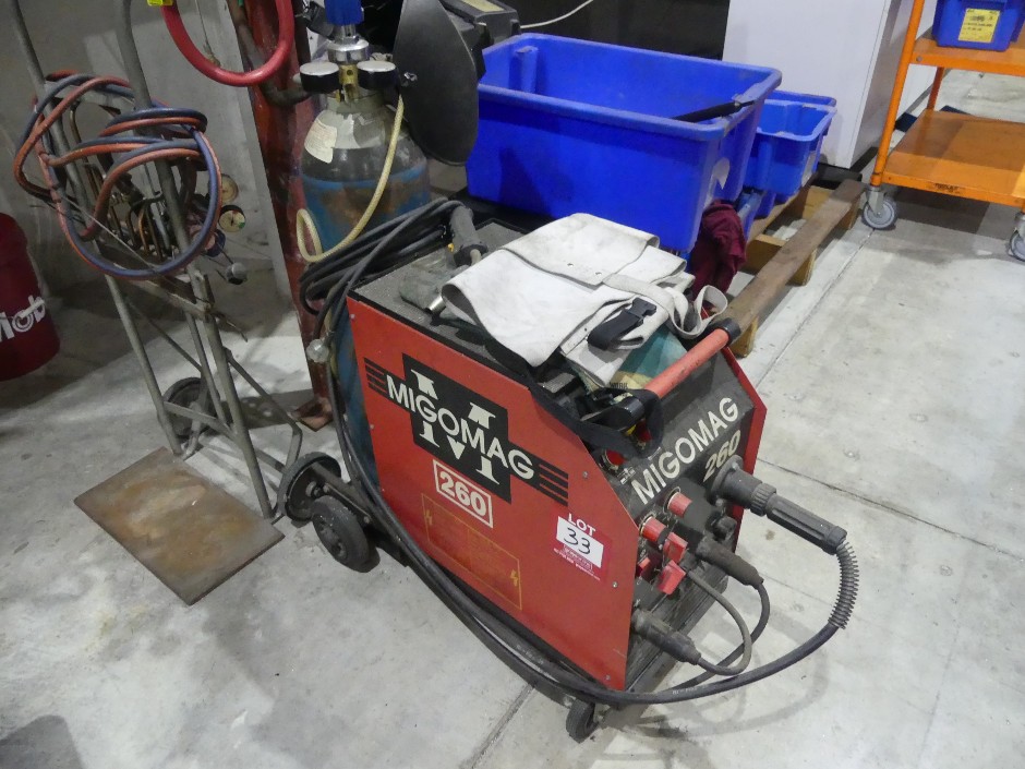 <p>MigoMag 260 Mobile Mig Welder</p>