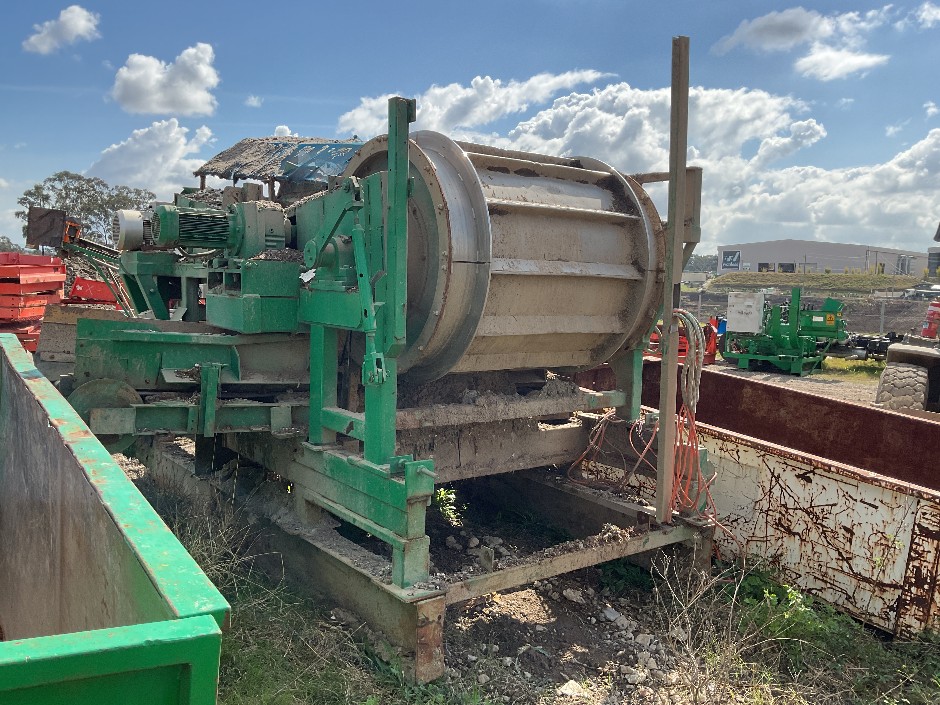 <p>Scrap Metal Rotating Magnetic Seperator</p>