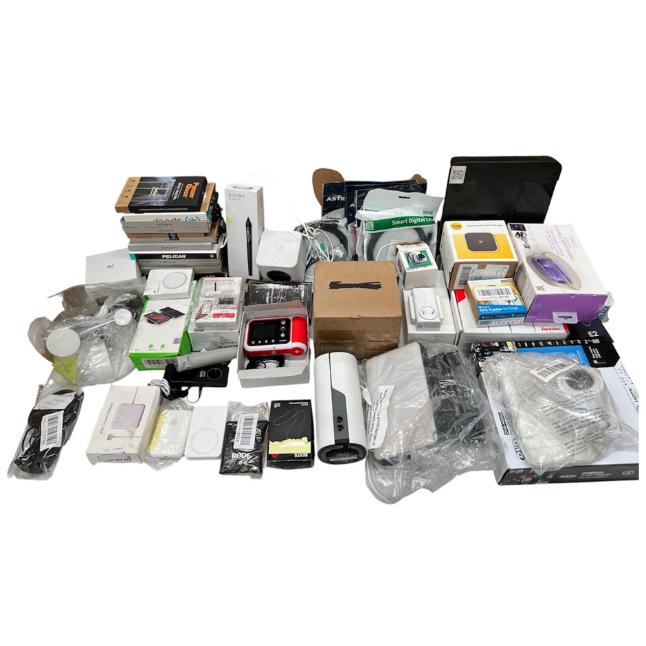 Assorted Electronics & Accessories. NB: Products Are Untested/Condition Unk