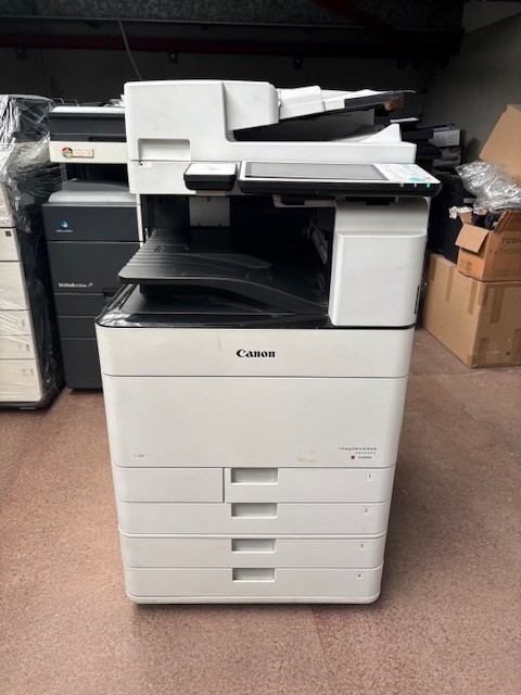 <p>Canon C5560i</p>