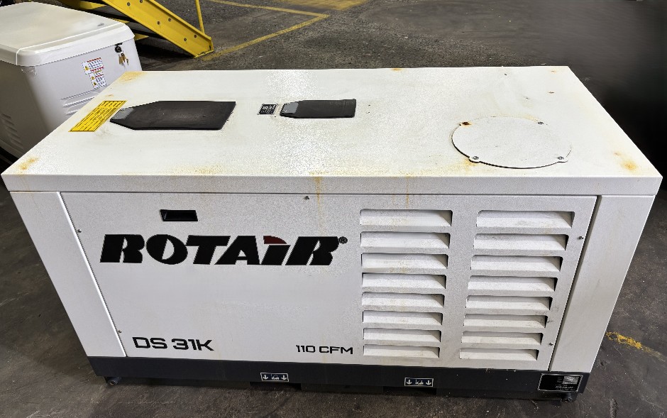 <p>2023 Rotair DS31K 110CFM Compressor</p>